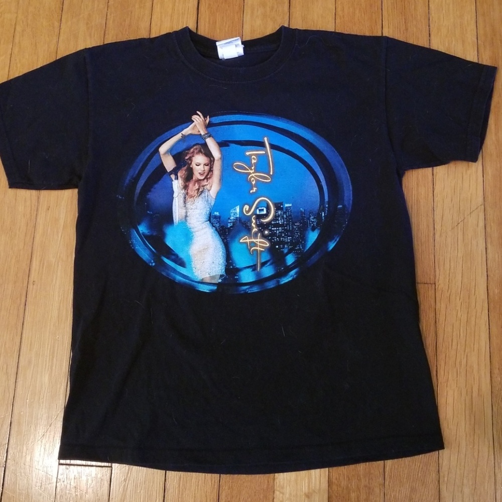 Taylor Swift 2011 Tour Tee